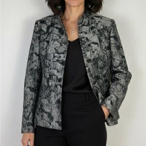 Zanella Made in Italy Structured Jacquard Statement J